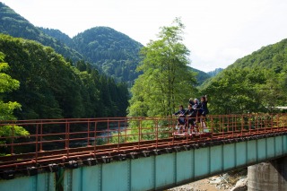 写真：大館小坂鉄道レールバイク